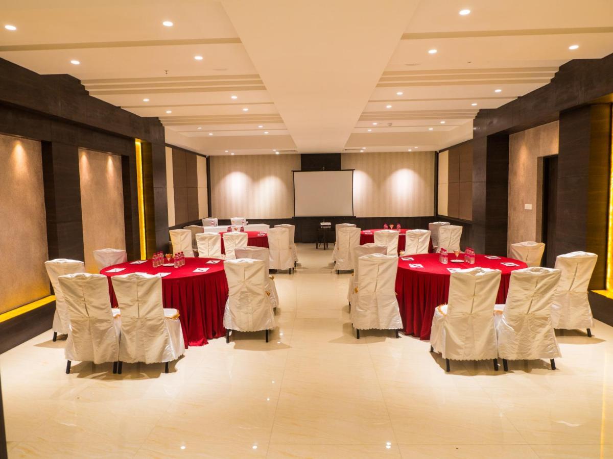 Asr Parklane Hotel Hosur Exterior photo