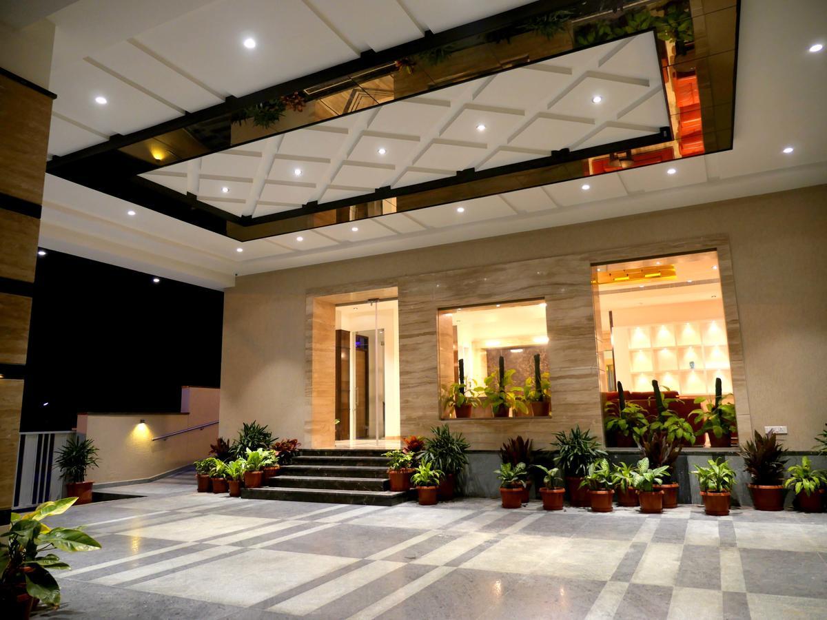 Asr Parklane Hotel Hosur Exterior photo
