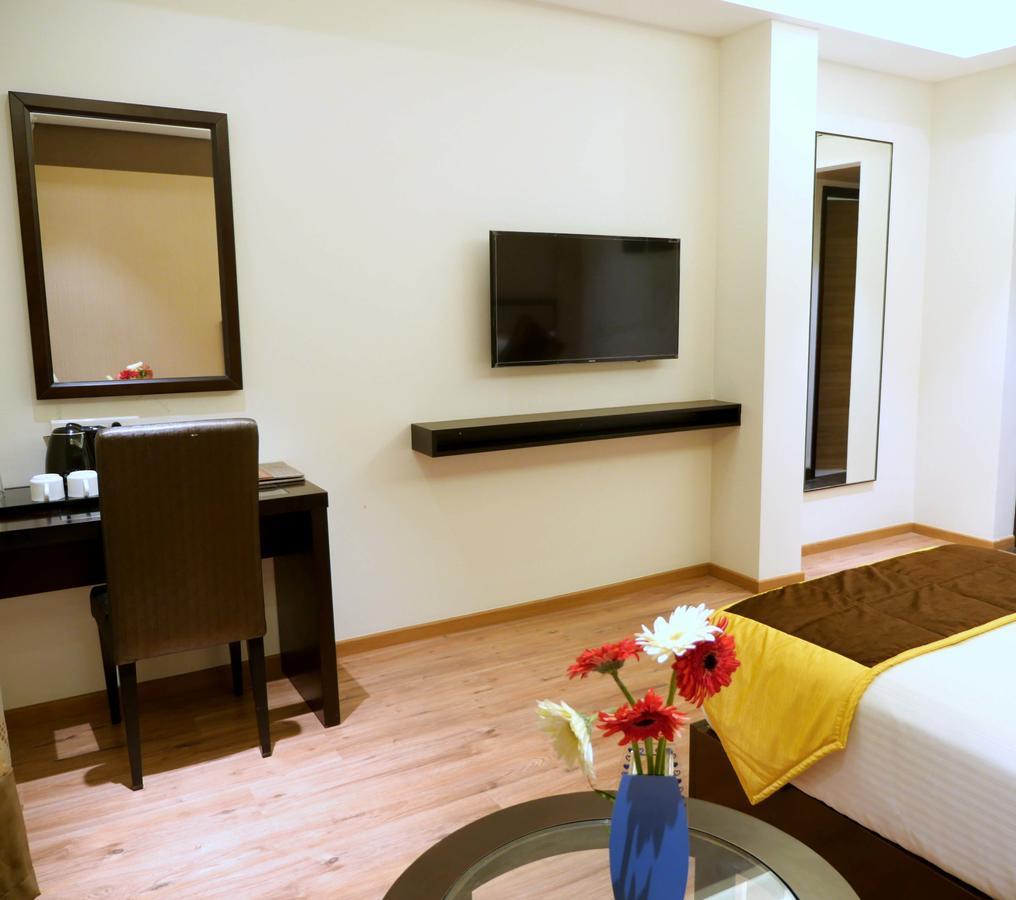 Asr Parklane Hotel Hosur Exterior photo