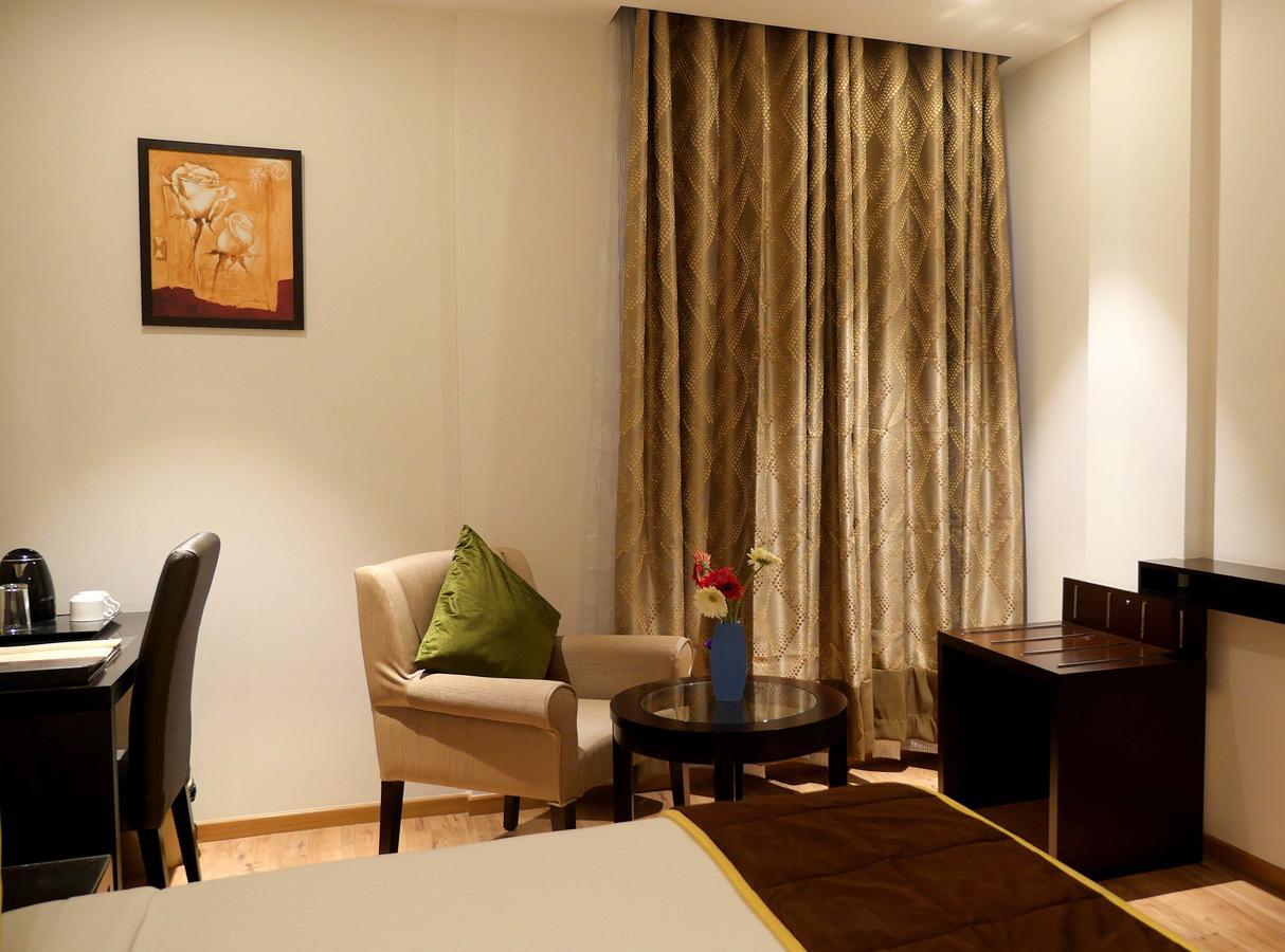 Asr Parklane Hotel Hosur Exterior photo